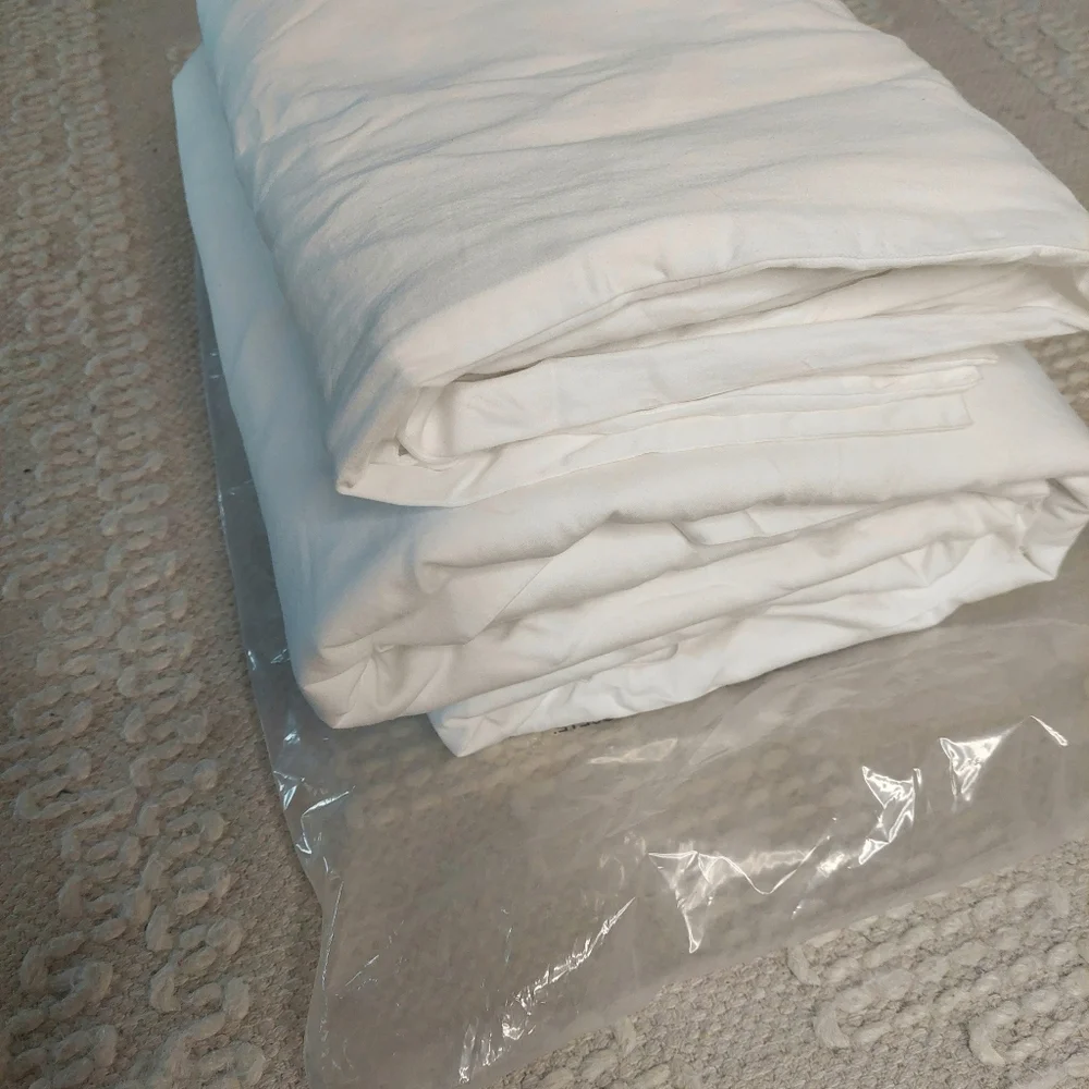 Quince 100% Organic Cotton Sateen White Duvet & Shams! King/ Cal King (760)